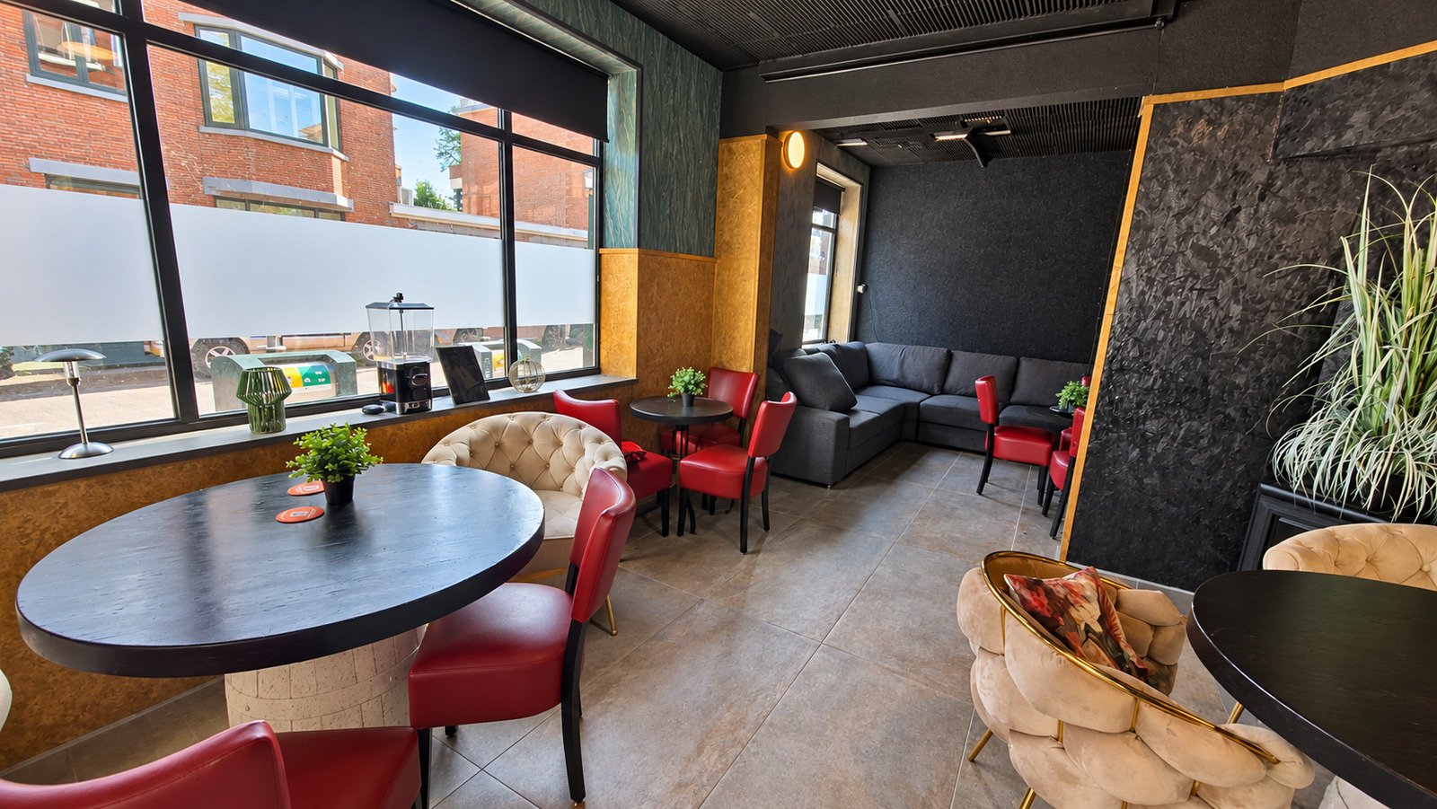 Cafe aan de Thorbeckelaan in Den Haag te koop — foto 6